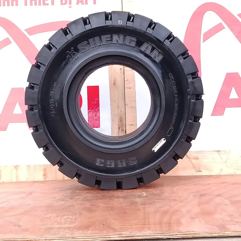 Lốp đặc xe nâng 600-9