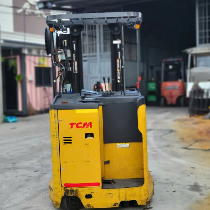 Xe Nâng Điện Nhật Cũ – Đứng lái, ngồi lái