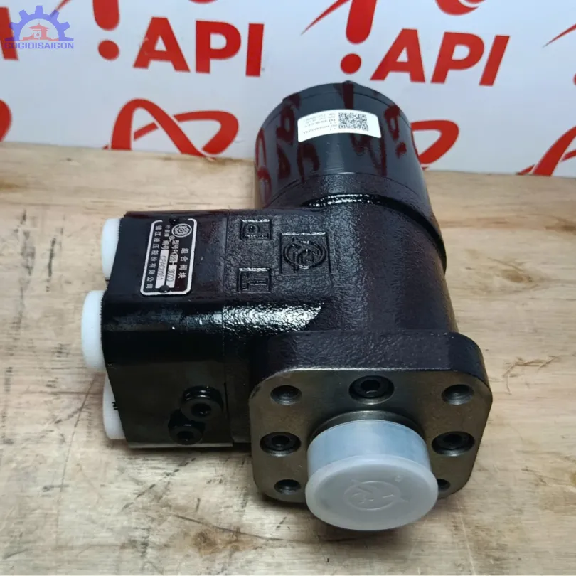 Bót lái xe xúc Lonking 833