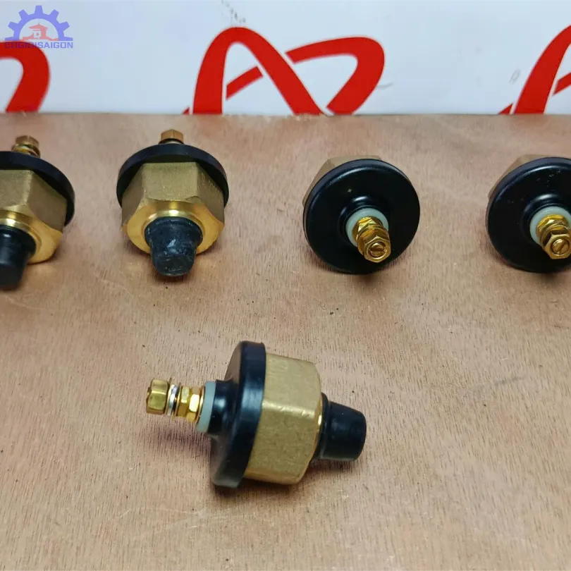 Công Tắc Báo Áp Suất Thấp Xe Xúc Lonking 50NC