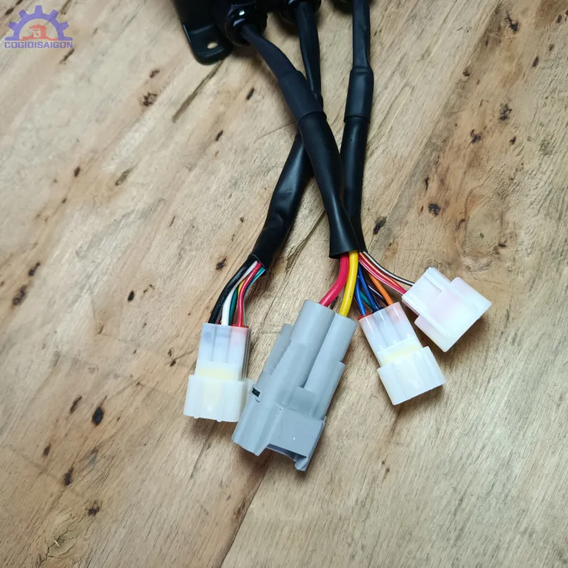 Hộp cầu chì xe nâng Lonking