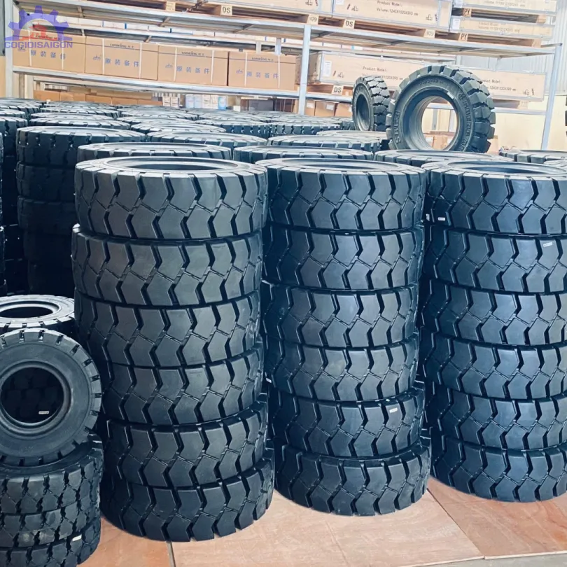 Lốp Đặc Xe Nâng 700-12